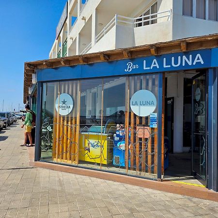 Corralejo Coliving By Amazzzing Travelホステル エクステリア 写真