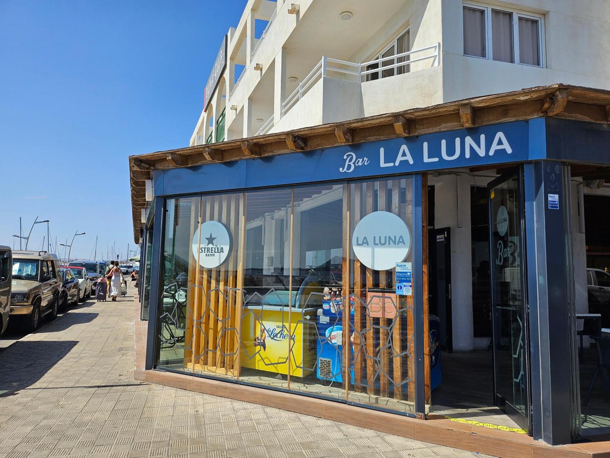 Corralejo Coliving By Amazzzing Travelホステル エクステリア 写真
