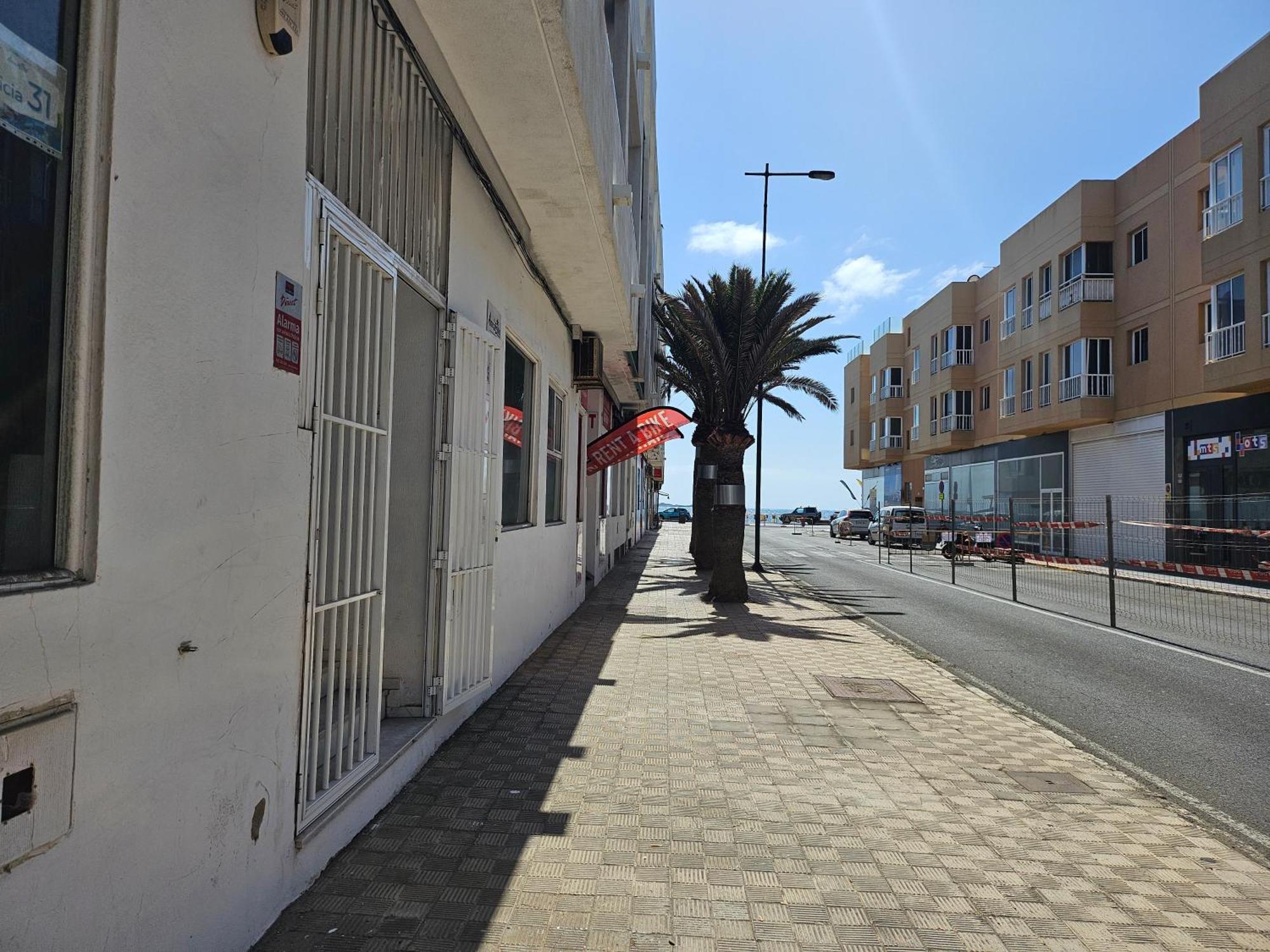 Corralejo Coliving By Amazzzing Travelホステル エクステリア 写真