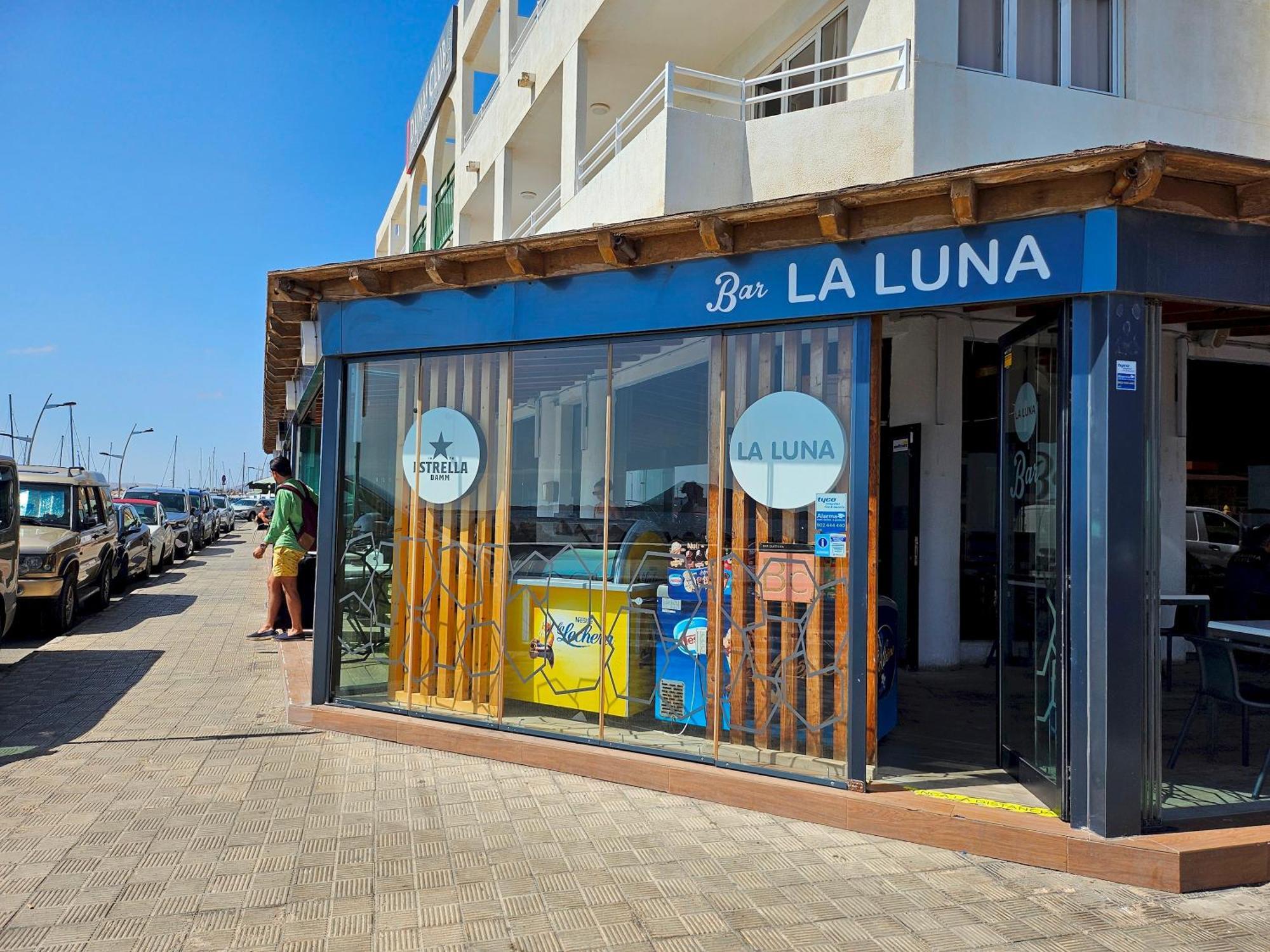Corralejo Coliving By Amazzzing Travelホステル エクステリア 写真